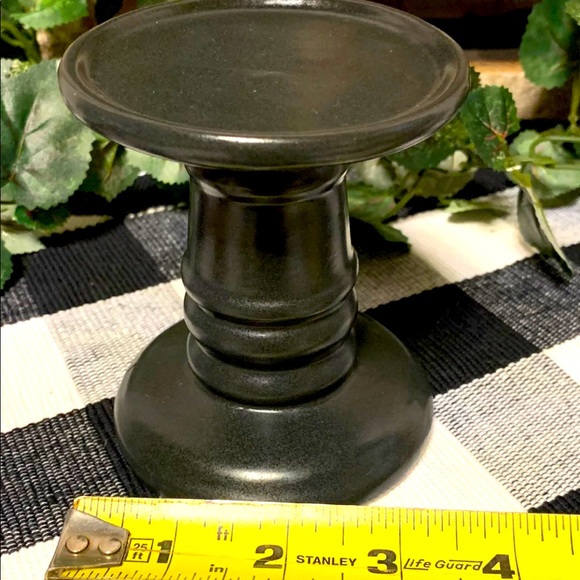Set of 2 Black Ceramic Pedestal Risers - Picture 3 of 4